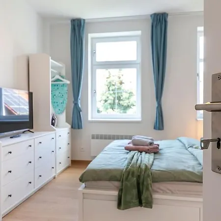 Daire Village-like Peace & Quiet In City + Parking *