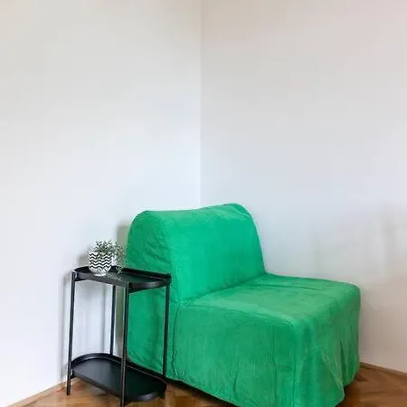 Village-like Peace & Quiet In City + Parking Apartmán Praha